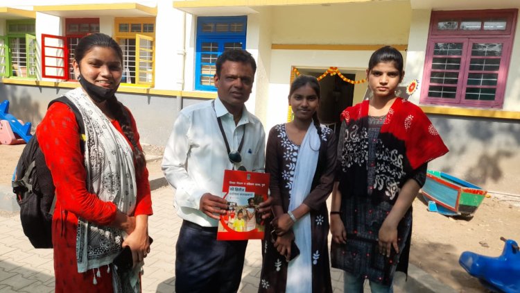 महात्मा फुलेंचा वारसा पुढे घेऊन जाणारा आदर्श शिक्षक