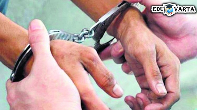 दहावीच्या परीक्षा केंद्रावर तरुणांचा फिल्मी स्टाईल राडा ; पोलिसांनी ठाकल्या बेड्या 