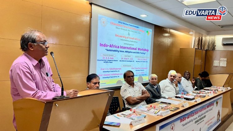 तरुणांनी राष्ट्र विकासासाठी उद्योजकतेकडे वळावे:डॉ.अशोक जोशी