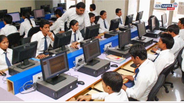 डिजिटल भारताच्या 47 टक्के शाळांमध्ये संगणकच नाही