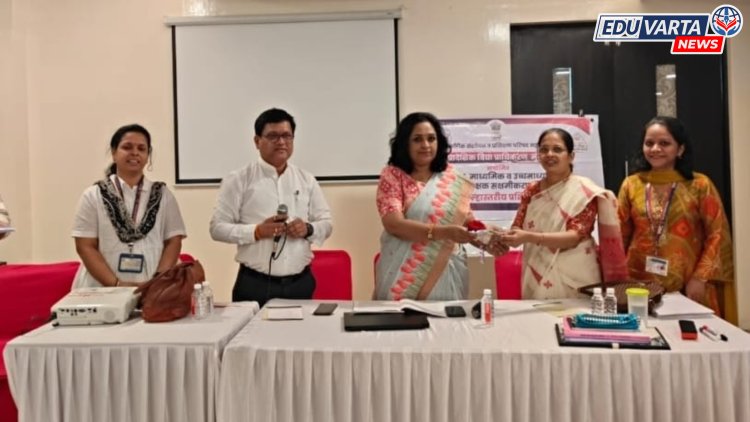 राज्यभरात जिल्हास्तरीय शिक्षक क्षमता वृद्धी प्रशिक्षणास सुरुवात