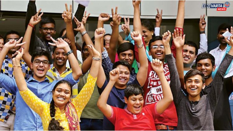 पुण्यातून CBSE 12 वी चे 90 टक्के विद्यार्थी उत्तीर्ण तर नवोदय चे विद्यार्थी ठरले देशात अव्वल 