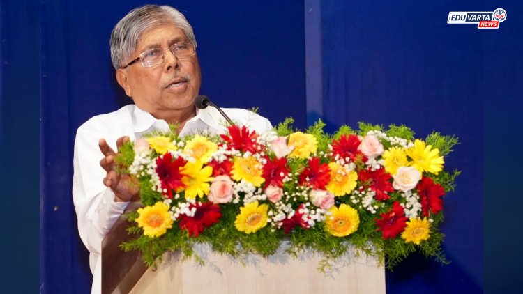 सीएसआर’ मिळवण्यासाठी अधिकारी नियुक्त करा; मंत्री चंद्रकांत पाटलांचा संस्थाचालकांना सल्ला