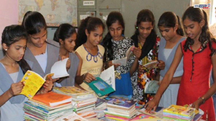 विद्यार्थ्यांना पाठ्यपुस्तके केव्हा मिळणार ? वह्यांच्या किमती वाढल्या का?
