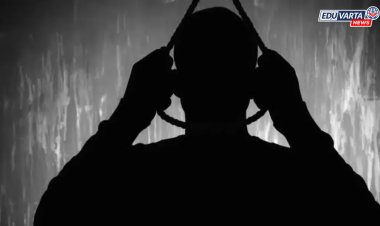 धक्कादायक! शिक्षकाची शाळेच्या वर्गातच आत्महत्या 