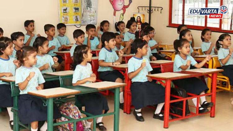 पुन्हा भाषावाद! पूर्व प्राथमिक शाळांचा ईसीसीई विधेयक मसूदा इंग्रजीत; शिक्षण तज्ज्ञांचा संताप