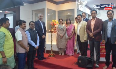 साहित्य समाजाला सकारात्मक दिशेने घेऊन जाणारे हत्यार : कुलगुरू डॉ.सुरेश गोसावी