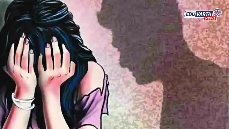 अध्यात्मिक शिक्षण घेणार्‍या विद्यार्थिनीवर गुरुकुलात लैंगिक अत्याचार, संस्थाचालक महाराजावर गुन्हा दाखल..