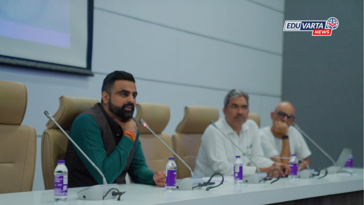 सायकल स्पर्धेसाठी जिल्हाधिकाऱ्यांचे विद्यापीठ,महाविद्यालयांना आवाहन