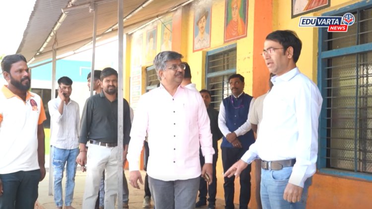 बाप कंपनीला वारे गुरुजींची साथ; धनगरवाडीची शाळा घेतली दत्तक 