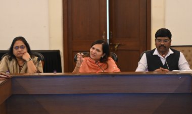 शिक्षक आणि पदवीधर मतदारसंघ निवडणूकीबाबत विभागीय आयुक्तांचे निर्देश