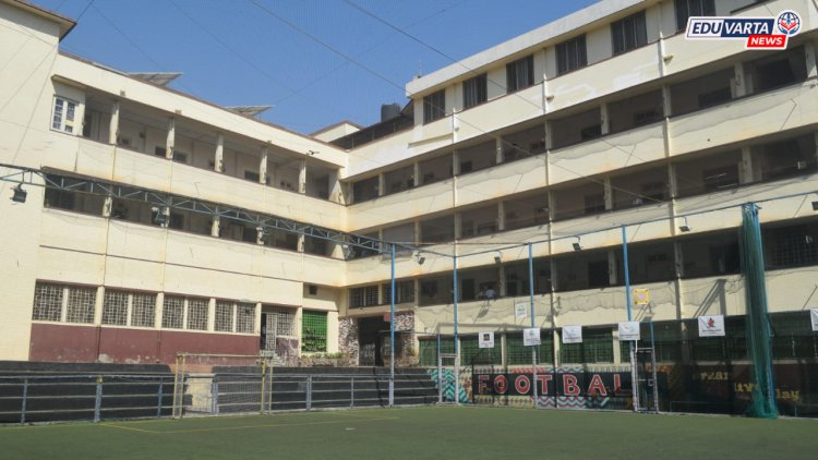 शाळा आहे की, पैसे वसुली संस्था? १ दिवसाच्या गैरहजरीला १००० रुपये दंड आकारला 