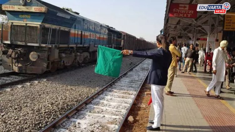 रेल्वेत स्टेशन मास्टर पदांसाठी १२५० जागांवर महाभरती; २७ ऑक्टोबरपासून अर्ज प्रक्रिया सुरू