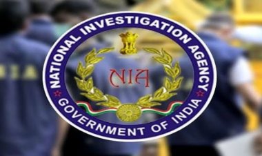 दहशतवादी कृत्यांना थारा देणाऱ्या  शाळेची खैर नाही; शिक्षण विभागाचे अधिकारी पोहचले शाळेत