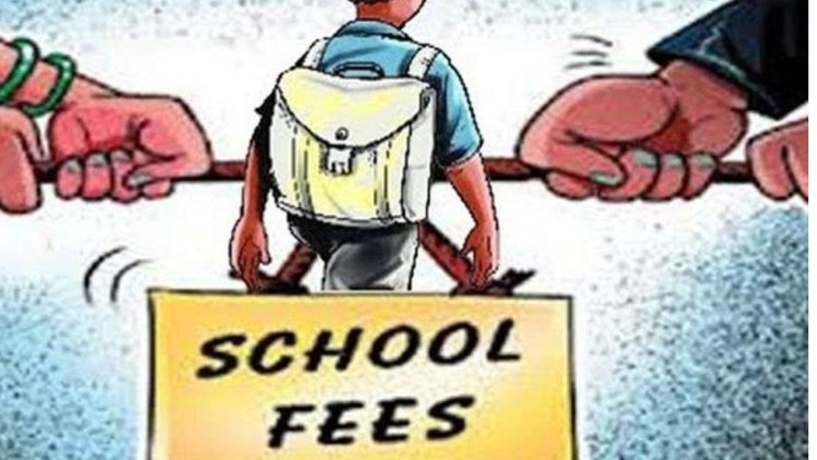 शाळांनी आता हद्दच केली; शुल्कावर दररोज ५०० रुपयांची दंडवसुली