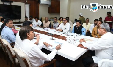 निकाल वेळेत लावा; चंद्रकांत पाटील यांच्याकडून विद्यापीठ अधिकाऱ्यांची कानउघाडणी