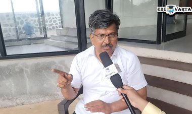 वारे गुरूजी यांची निर्दोष मुक्तता ; अखेर सत्याचा विजय