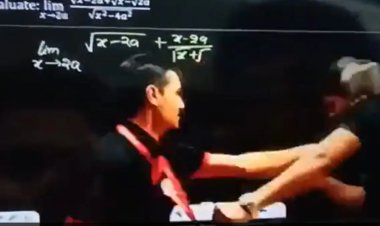 धक्कादायक : लाईव्ह क्लासदरम्यान विद्यार्थ्याची शिक्षकाला चपलेने मारहाण, Video व्हायरल