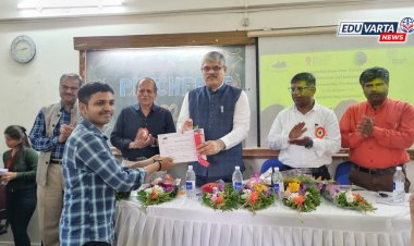 आव्हानांना संधींमध्ये रूपांतरित करणारी दृष्टी निर्माण करणे म्हणजे उद्योजकता