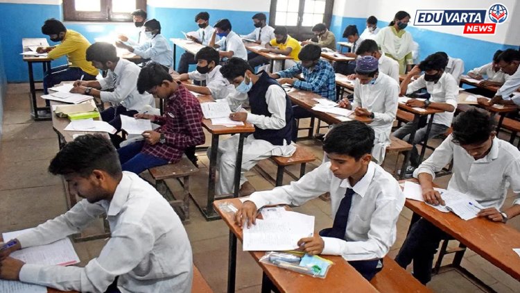 काॅपीमुक्त अभियानात त्रुटी ; मुख्याध्यापक संघाकडून राज्य मंडळाच्या बदलाला तीव्र  विरोध