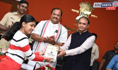  'महाज्योती'तर्फे JEE/NEET/MHT-CET परीक्षार्थींना मोफत टॅब वाटप 