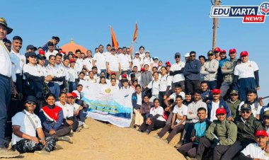 SPPU-NCC च्या विद्यार्थ्यांनी केले कळसूबाई शिखर सर