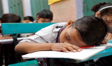 धक्कादायक ; देशातील एक चतुर्थांश विद्यार्थ्यांची झोप अपुरी, 60 टक्के विद्यार्थ्यांमध्ये डिप्रेशन ची  लक्षणे