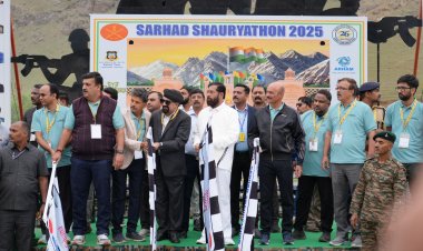 'सरहद्द शौर्यथॉन-2025' स्पर्धा: द्रासच्या भारतीय लष्करी तळावर 'लेझर शो' साठी शासनाकडून 3 कोटींची मदत