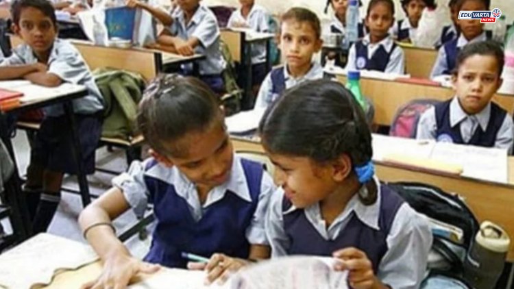 शाळेच्या पहिल्या दिवशीच विद्यार्थ्यांना शैक्षणिक साहित्यासोबतच मिळणार टॅब