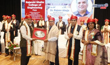 नोकऱ्या निर्माण करणारे उद्योजक व्हा: डॉ. राजीव अहुजा