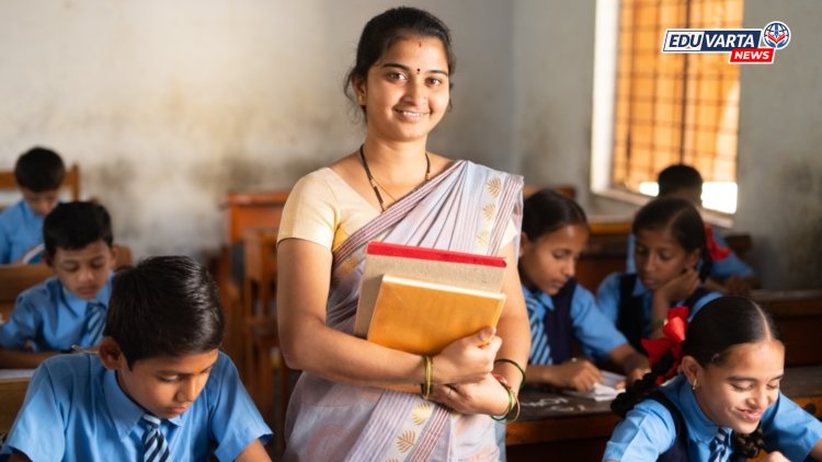 शालार्थ आयडी प्रकरणी नियुक्ती आदेश मागणे चूकीचे ; शिक्षक आमदार आक्रमक