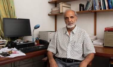 IUCAA: आयुकाचे माजी संचालक प्रा.नरेश दधिच यांचे चीनमध्ये निधन 