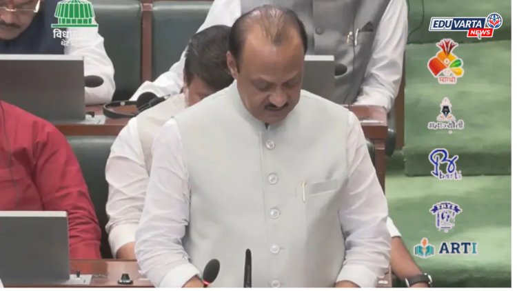 पीएच. डी. शिष्यवृत्ती धारक विद्यार्थ्यांचा सरकारच्या 'त्या' निर्णयाला कडाडून विरोध