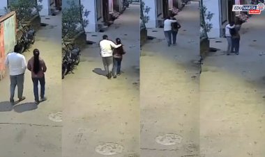 १२ वी च्या विद्यार्थ्याने शिक्षिकेच्या ओठाला घेतला चावा