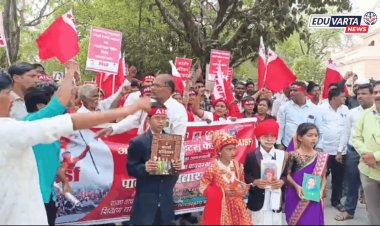 मराठी शाळा वाचवण्यासाठी विद्यार्थी रस्त्यावर, शाहू, फुले, आंबेडकरांच्या वेशभूषेत जिल्हाधिकारी कार्यालयावर मोर्चा