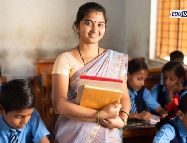 अतिरिक्त शिक्षक व शिक्षकेतर कर्मचाऱ्यांचे ३१ मार्चपर्यंत समायोजन