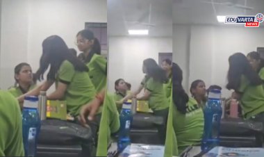 Allen कोचिंगच्या 2 विद्यार्थिनींमध्ये जोरदार मारामारी, व्हिडिओ व्हायरल