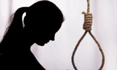  NEET पेपरफुटी प्रकरण : अकोल्यात अभ्यासू आणि होतकरू विद्यार्थिनीची हृदयद्रावक आत्महत्या