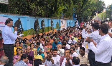 संचमान्यतेतील नव्या निकषांविरोधात  शिक्षकांचे आंदोलन; हजारो शिक्षक अतिरिक्त ठरणार