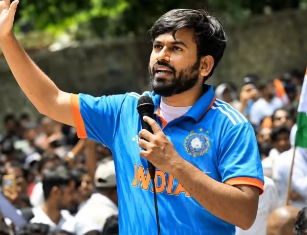 कॉकरोज जनता पार्टीकडून शिक्षणाचा जाहीरनामा प्रसिद्ध, काय आहेत घोषणा? जाणून घ्या.. 
