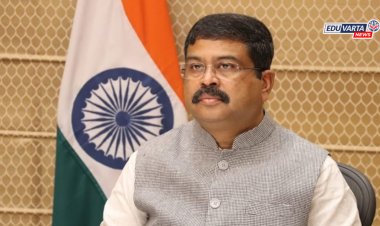 NEET घोटाळ्यावरुन खळबळ! धर्मेंद्र प्रधान राजीनामा देणार? अमित शाह यांची अचानक भेट