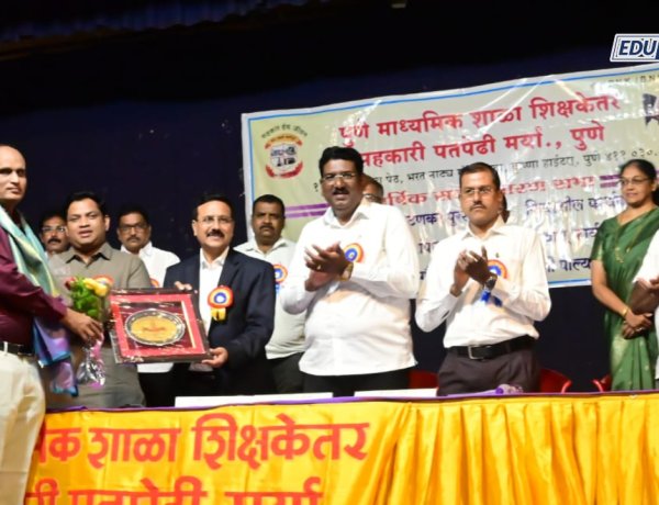 सरकारी अनास्थेमुळे मराठी शाळा बंद पडताहेत: प्रा मिलिंद जोशी                  