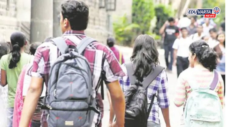 हजारो विद्यार्थ्यांचे भविष्य टांगणीला! राज्यात तब्बल १२३ बोगस काॅलेज सुरू, सरकारची सभागृहात कबुली