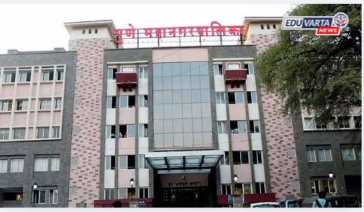 पुणे महापालिकेत बनावट नियुक्ती घोटाळा: ४५ लाखांची फसवणूक, शिक्षण विभागातील कर्मचाऱ्यावर गुन्हा 