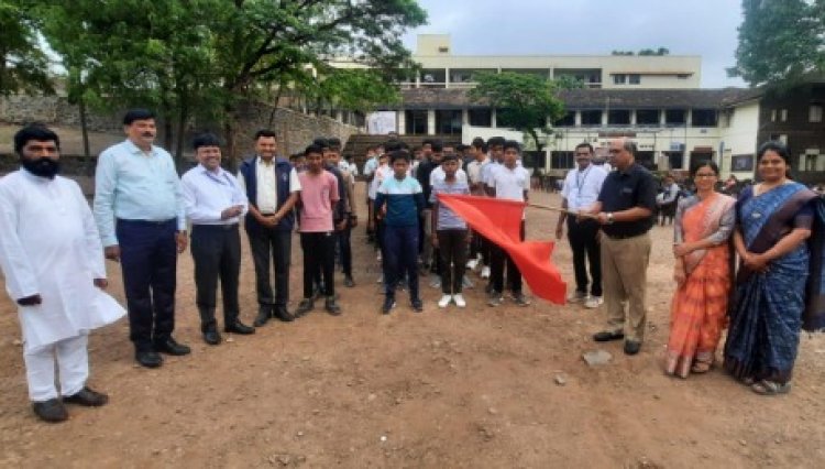 म. ए. सो. वाघीरे विद्यालयात ‘पावनखिंड दौड’ उत्साहात; विद्यार्थ्यांना स्वराज्याच्या इतिहासाची प्रेरणा