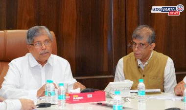 पेपरफुटी रोखण्यासाठी मार्गदर्शक नियमावली तयार करा; उच्च व तंत्रशिक्षण मंत्री चंद्रकांत पाटील यांच्या विद्यापीठांना सूचना