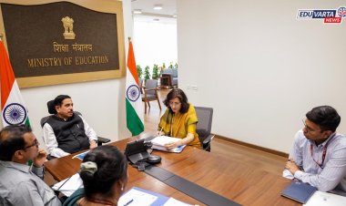 NEET, JEE यांसारख्या स्पर्धा परीक्षांसाठी मोफत ऑनलाइन कोचिंग; केंद्रीय शिक्षणमंत्र्यांची अधिकृत माहिती