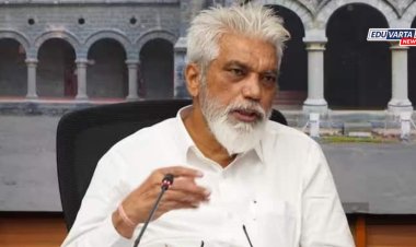 अभिजीत दिपकेंनी मागितला शिक्षणमंत्र्यांचा राजीनामा; दादा भुसेंनी शाळा दुरवस्थेची दिली कबुली