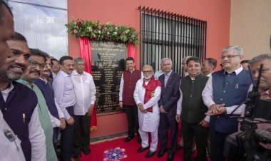 नाशिक उपकेंद्र: विद्यापीठातून कंपन्यांची निर्मिती व्हावी: मुख्यमंत्री देवेंद्र फडणवीस