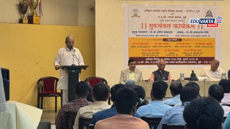 शिक्षकांनी विद्यार्थ्यांना योग्य दिशा देण्याची जबाबदारी पार पाडली : डॉ. प्रवीण दबडघाव